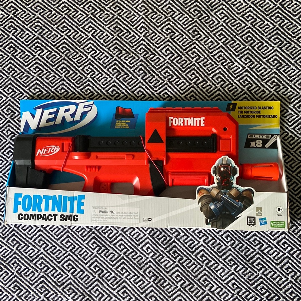 Fortnite Nerf compact smg